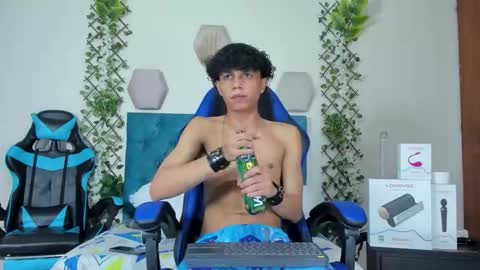 Taylor online show from October 17, 10:56 pm