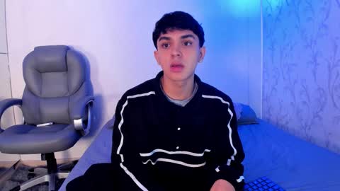 _taylorblack online show from January 6, 11:25 am