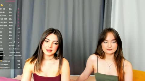 Snapshot of _teona_ann_for_you_ chatting on January 13, 9:08 am Teona and Annred hair online show from January 13, 9:08 am