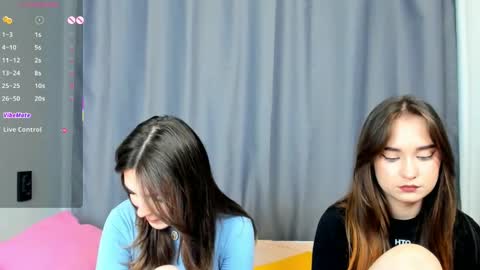 Snapshot of _teona_ann_for_you_ chatting on February 22, 9:12 am Teona and Annred hair online show from February 22, 9:12 am