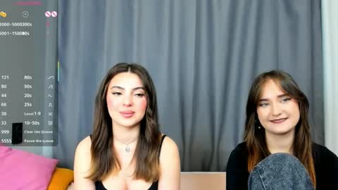 Snapshot of _teona_ann_for_you_ chatting on February 23, 6:49 am Teona and Annred hair online show from February 23, 6:49 am
