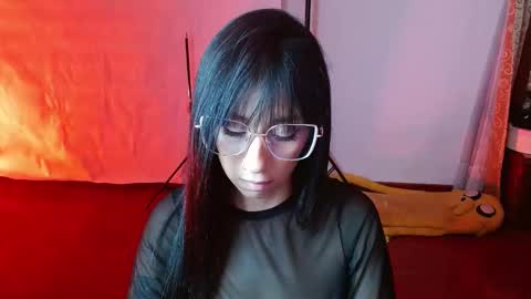 _the_dark_side_of_the_moon_ online show from March 17, 12:15 am