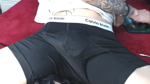 Snapshot of _thomas_hot_ chatting on February 21, 8:40 am Thomas online show from February 21, 8:40 am