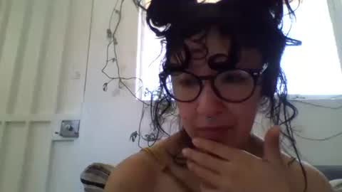 _tutti_frutti_ online show from February 13, 9:38 pm