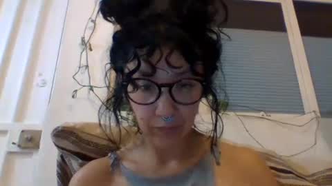 _tutti_frutti_ online show from February 28, 4:43 am