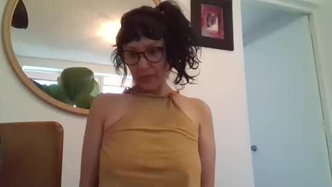 _tutti_frutti_ online show from April 13, 10:48 pm