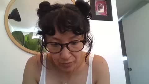 Snapshot of _tutti_frutti_ chatting on June 21, 11:07 pm _tutti_frutti_ online show from June 21, 11:07 pm