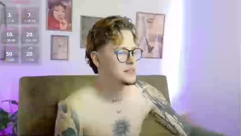 _tyleer_ online show from September 16, 5:03 pm