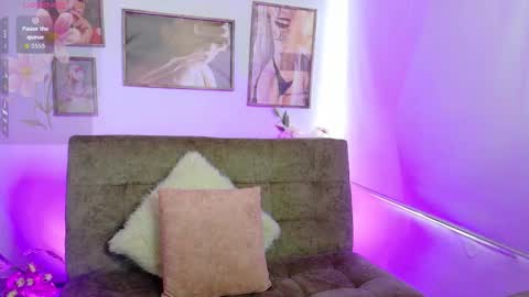 _tyleer_ online show from September 23, 7:06 pm