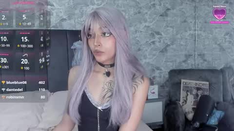 Snapshot of _valuu chatting on October 17, 1:25 pm Valuu online show from October 17, 1:25 pm