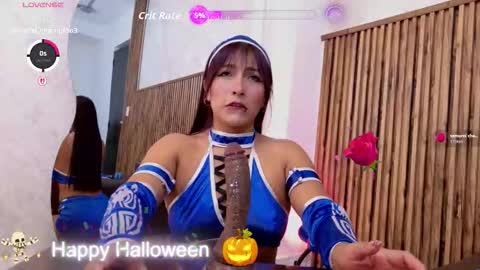 Veronica online show from October 31, 1:01 pm