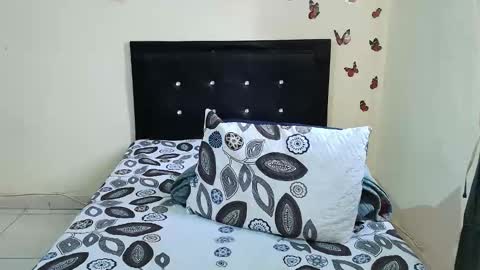 _victoriia_971 online show from October 27, 1:59 pm