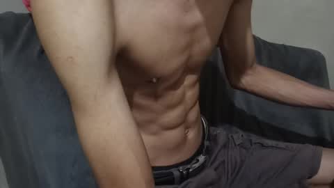 _vov_ online show from May 2, 11:48 am
