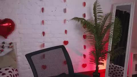 Wendy online show from February 8, 7:38 pm