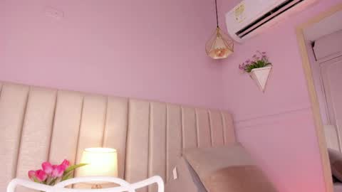 _wendy_x online show from April 14, 11:38 am