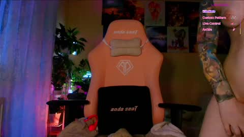 Enni online show from April 9, 5:51 am