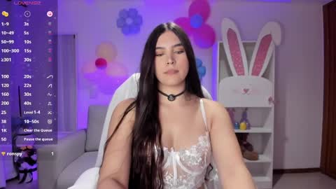 Luisa  online show from April 15, 4:52 am