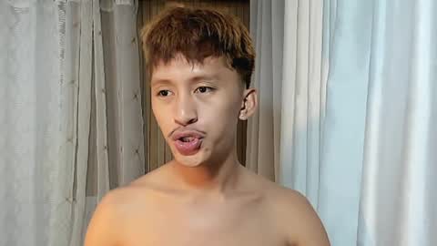 Snapshot of _xxhavefunwithme69_ chatting on May 15, 10:50 pm Andrei online show from May 15, 10:50 pm