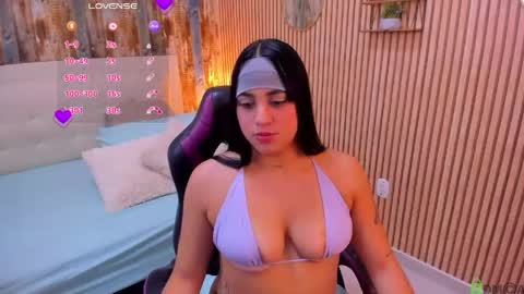 _your_favorite_ online show from May 7, 8:58 pm