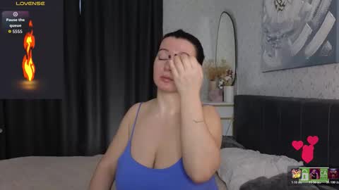Snapshot of _your_sweetdream chatting on February 26, 8:13 am Jasmine online show from February 26, 8:13 am