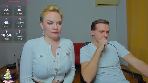 Candice and Mark online show from December 19, 8:34 pm