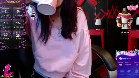 Snapshot of _yuyi chatting on February 1, 2:24 pm Yuyi online show from February 1, 2:24 pm