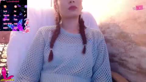 Yuyi online show from June 25, 3:39 am
