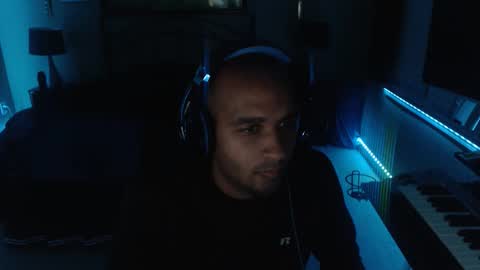 a4orce online show from December 5, 2:09 am