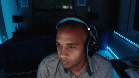 a4orce online show from April 12, 1:21 am