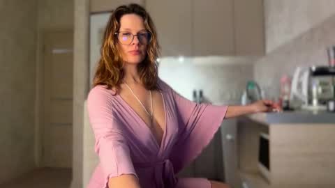        online show from December 21, 10:06 pm