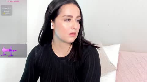 Snapshot of a__vanellopecute chatting on January 31, 12:29 pm Alexandra online show from January 31, 12:29 pm
