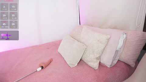 Snapshot of a__vanellopecute chatting on September 12, 11:10 am Alexandra online show from September 12, 11:10 am