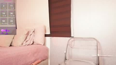 Alexandra  online show from January 13, 9:03 am