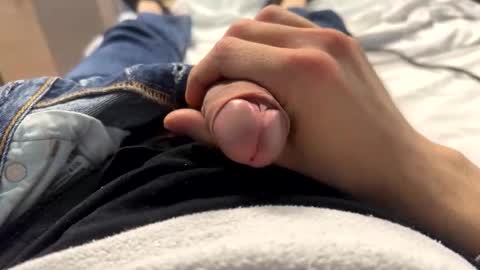 a_c6t online show from April 13, 12:43 pm