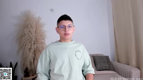 a_lejandro_0_8 online show from April 23, 2:24 am