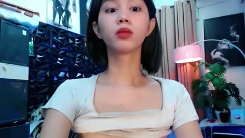 Lovely Yana  online show from April 1, 12:50 pm