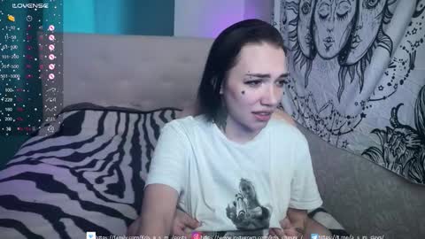 Kris Michael online show from January 16, 9:46 am