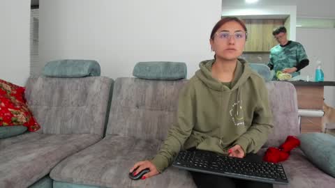 A Sexy Couple online show from December 9, 8:44 pm