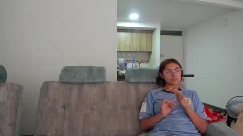 A Sexy Couple online show from January 7, 10:30 pm