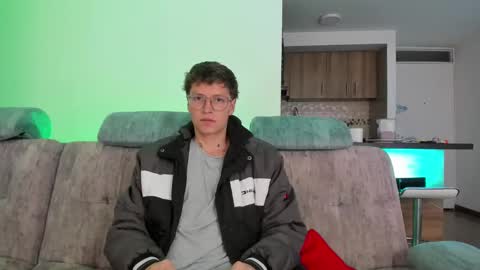 A Sexy Couple online show from January 23, 2:17 pm