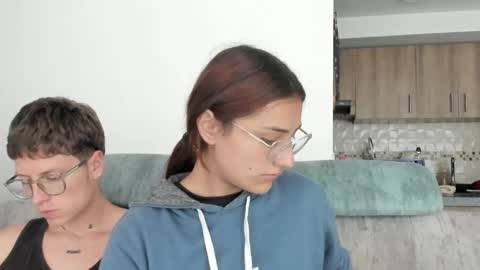 A Sexy Couple online show from February 22, 9:37 pm