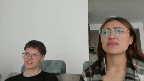 A Sexy Couple online show from February 26, 8:33 pm