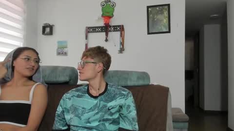 A Sexy Couple online show from September 19, 7:14 pm