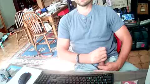 Snapshot of a_wittol_one chatting on October 22, 5:56 pm a_wittol_one online show from October 22, 5:56 pm