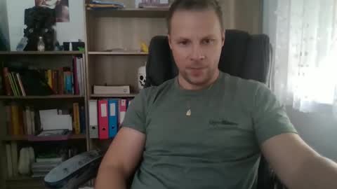 Snapshot of aaaandzzz chatting on January 13, 9:58 am Long distance cumshot online show from January 13, 9:58 am