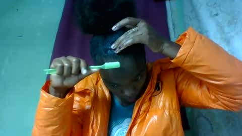 Snapshot of aadienne chatting on June 23, 1:14 am aadienne online show from June 23, 1:14 am