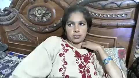 aakhan804 online show from February 18, 11:01 pm