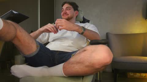 Alex online show from December 14, 8:09 am