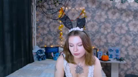 Alice online show from October 20, 5:57 pm