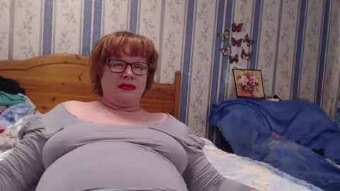 NINA online show from November 17, 11:32 pm